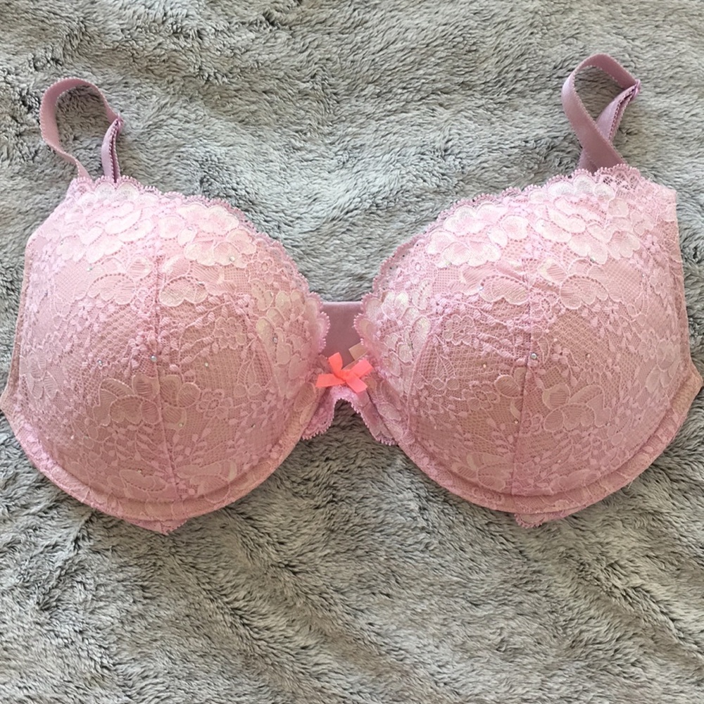 Victoria’s Secret push up bra